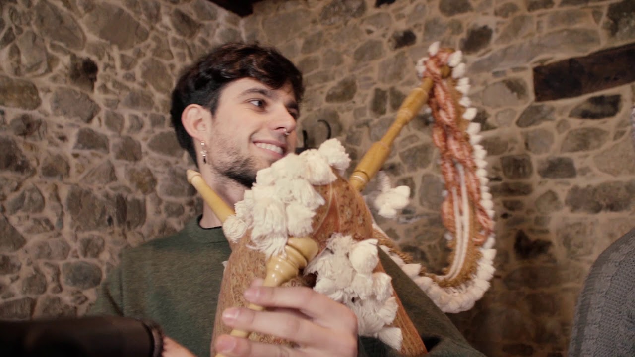 Jota dos dous golpes / Moliñeira de Pedro - Caldo y Os Rabizos - PROMO