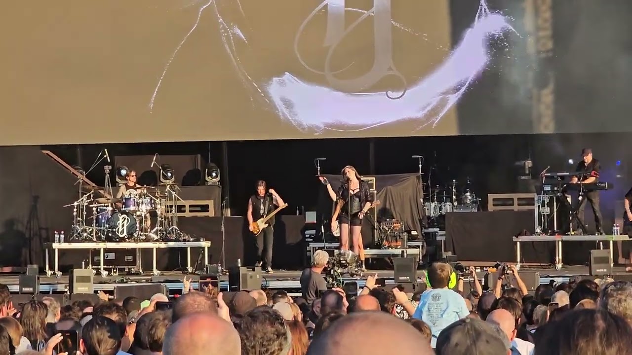 Floor Jansen в Midalidare Rock на 13 юли 2025 г.