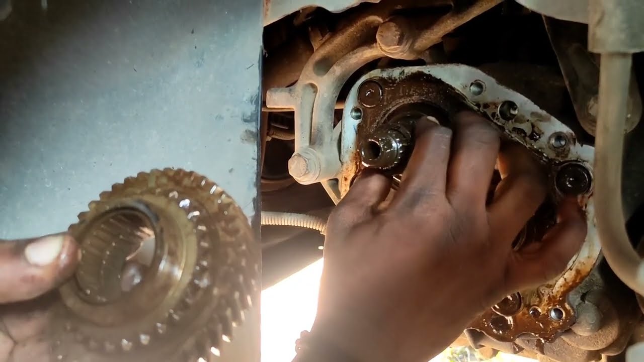 how to 5th gear slipping fiat punto/linea/vista gear box problem #fiat #vista #gearbox #gearoil