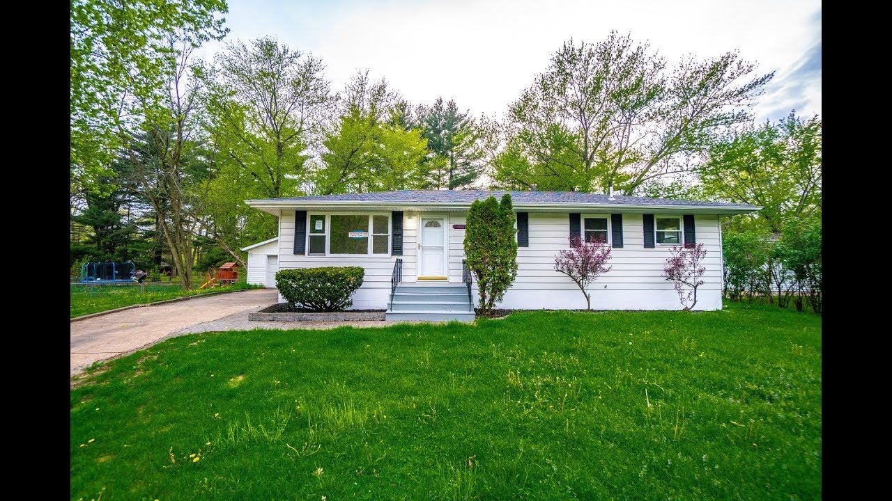 6210 Glen Drive, Merrillville, IN 46410