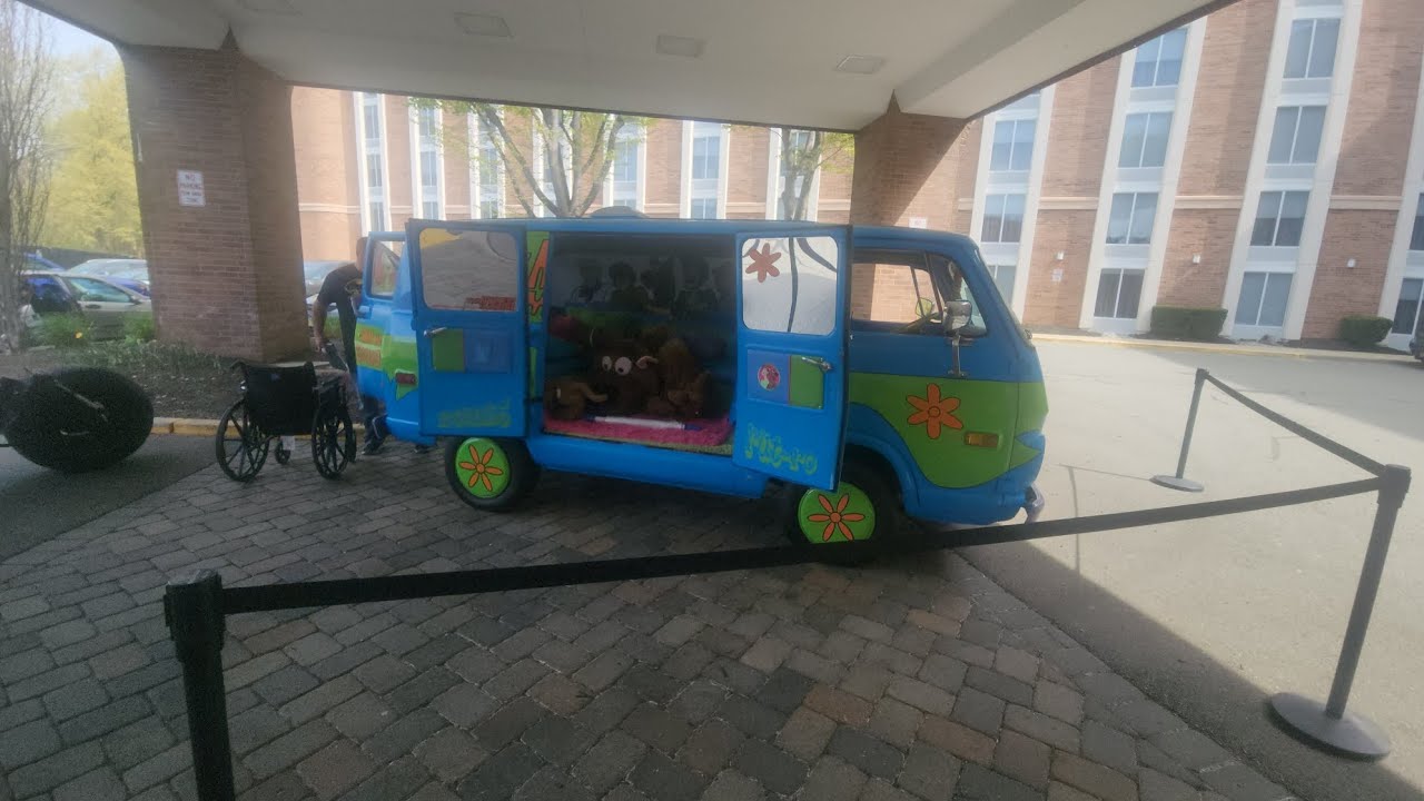 Scooby doo van replica