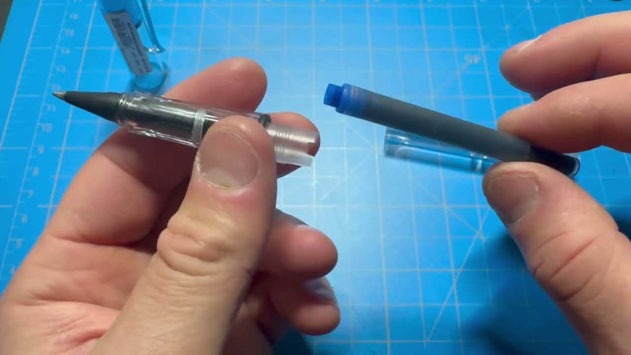 Pi&oacute;ro wieczne Lamy Safari Roll-Ink z atramentem kulkowym [pierwsze wrażenia]