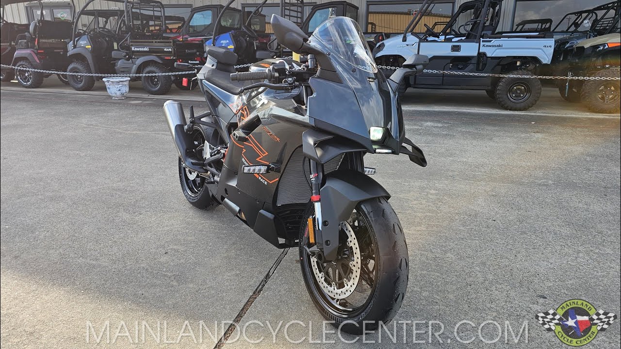 2026 KTM 990 RC R BLACK WALK-AROUND