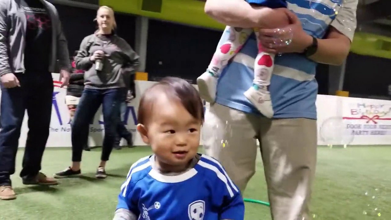 Lil' Kickers 18 Month Baby Soccer Class | 미국 버지니아 페어팩스 18개월 아기 축구팀