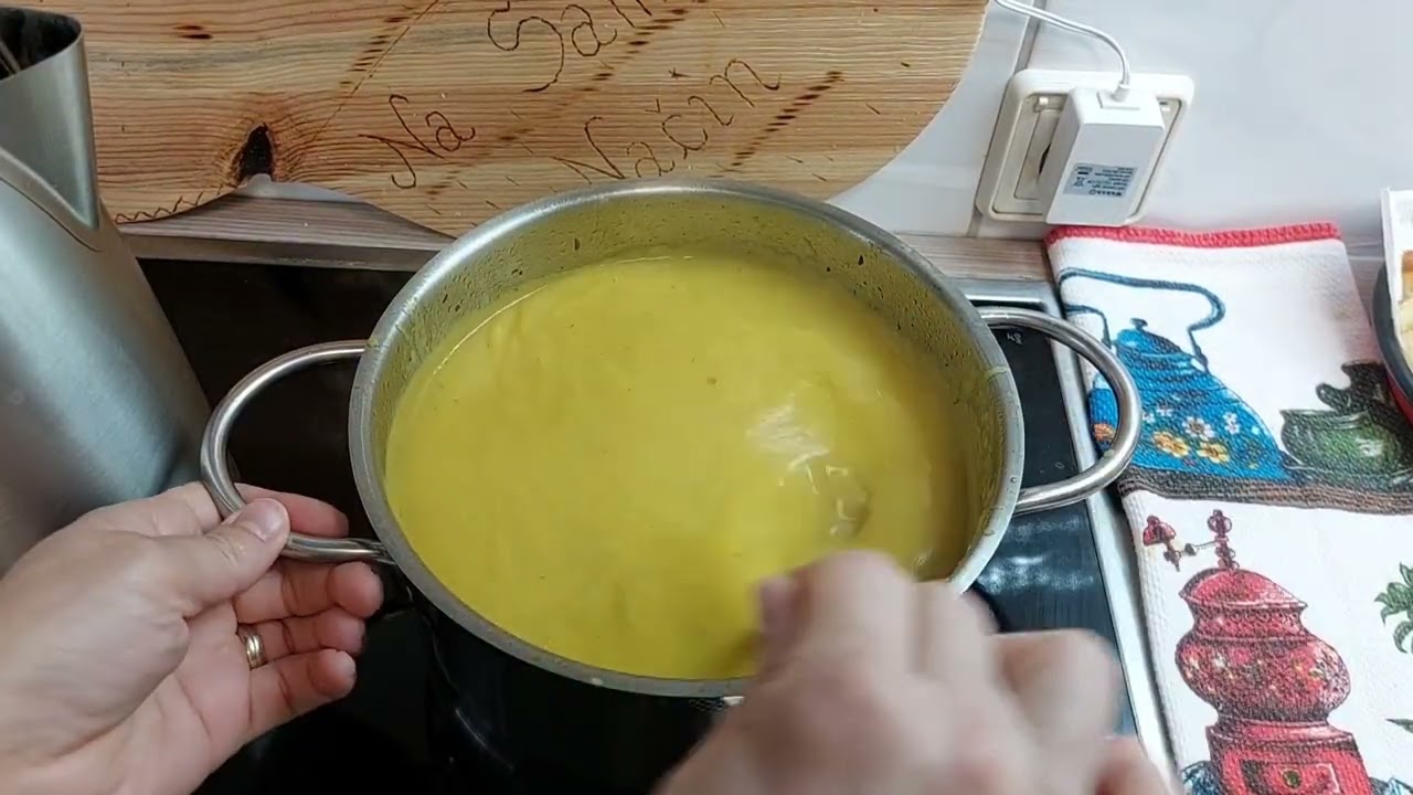 Krem supa od povrca/šerpa zdravlja na vasem stolu.Moja djeca sa uzivanjem jedu ovu finu zdravu supu.