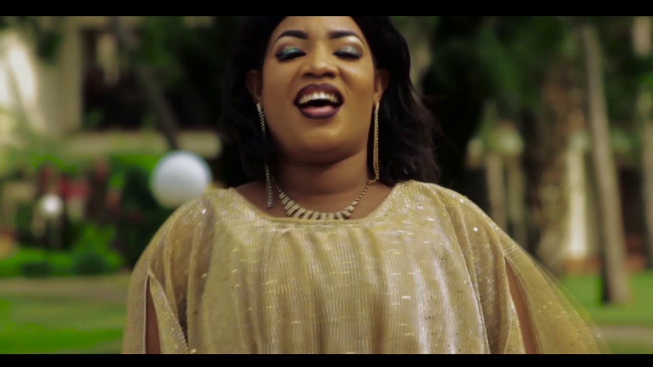 Rahma Machupa |  Siwezi Kukosa Milele ( Naksh Naksh Modern Taarab )  Official Music Video )