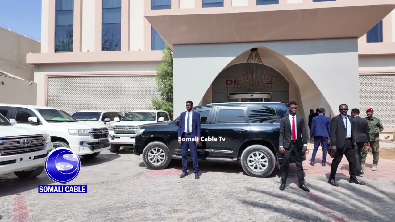 DEGDEG:-Madaxweyne Xasan oo soo gaaray halka uu kula qadaynayo Axemd Madoobe,Dani iyo Xubnaha ..