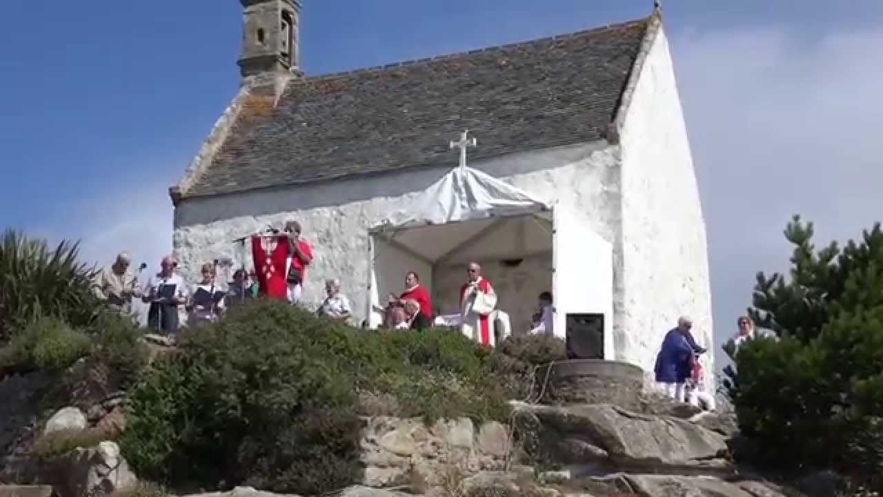 Roscoff. Le pardon de Ste Barbe. La procession