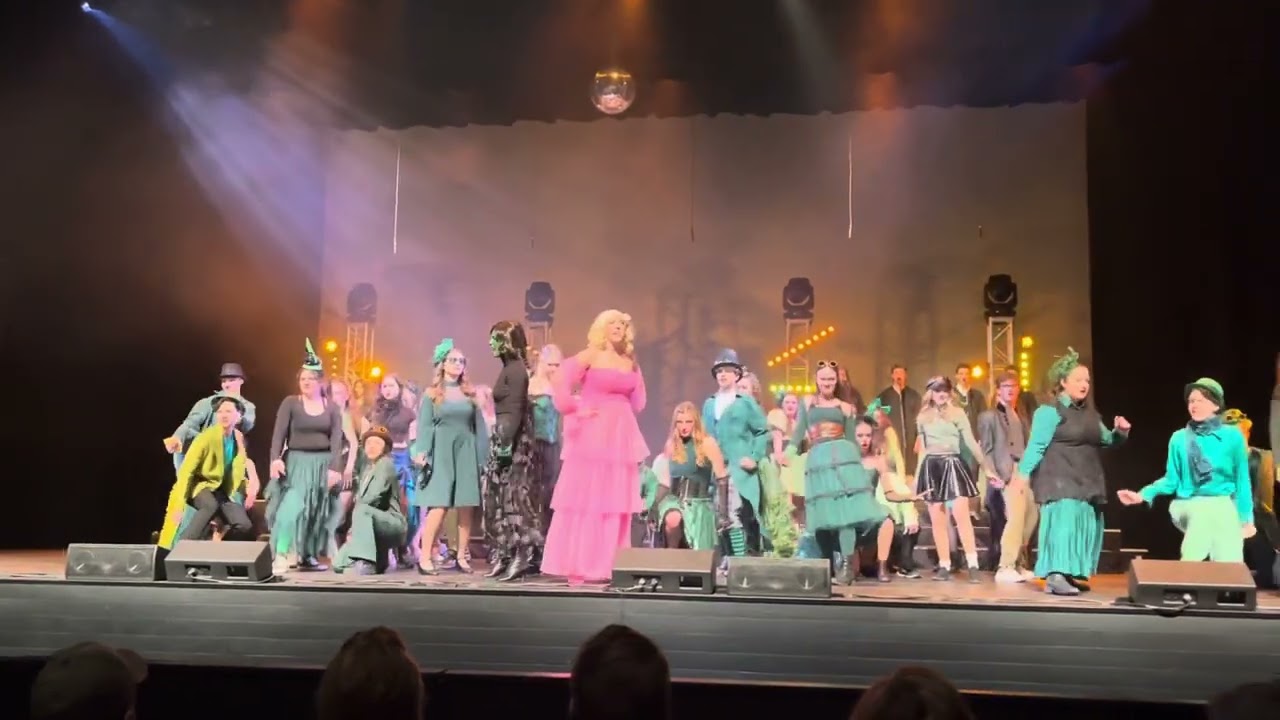 KW GLEE - Term 25: “Wicked Medley” (Dear Old Shiz / What Is This Feeling / Popular /Defying Gravity)