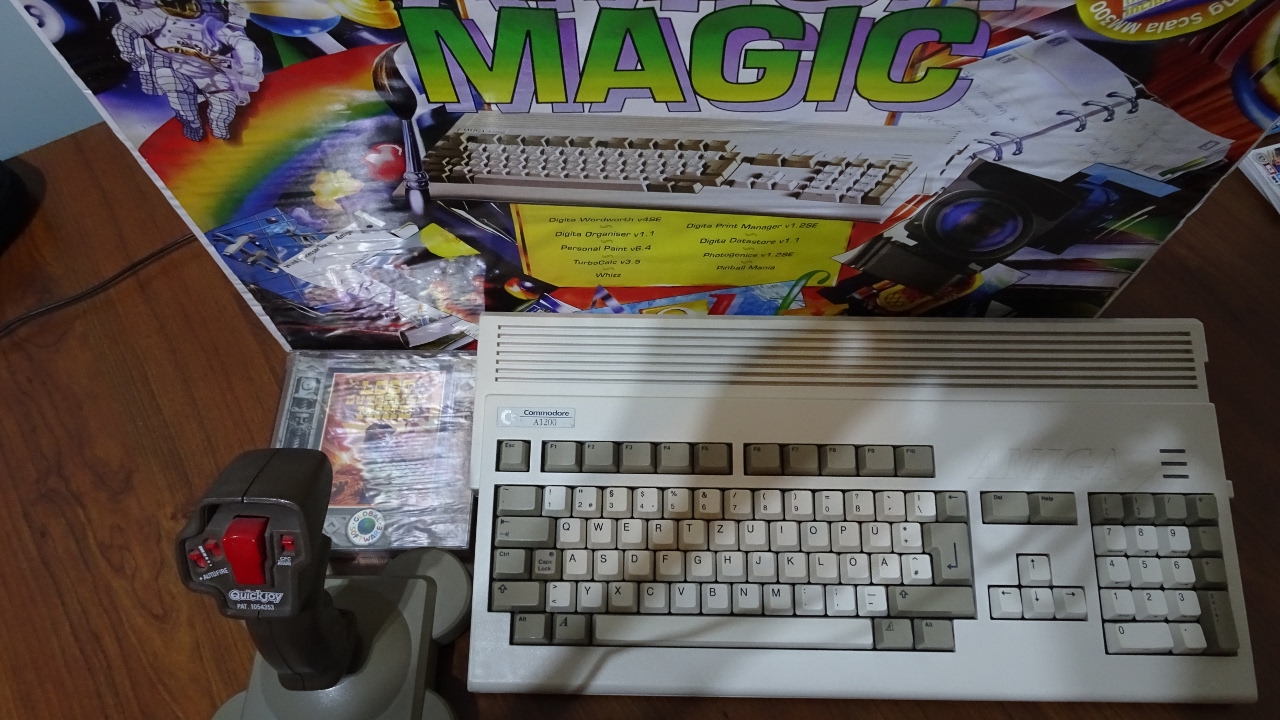 Amiga 1200 od MGR'a I Prezentacja + Test