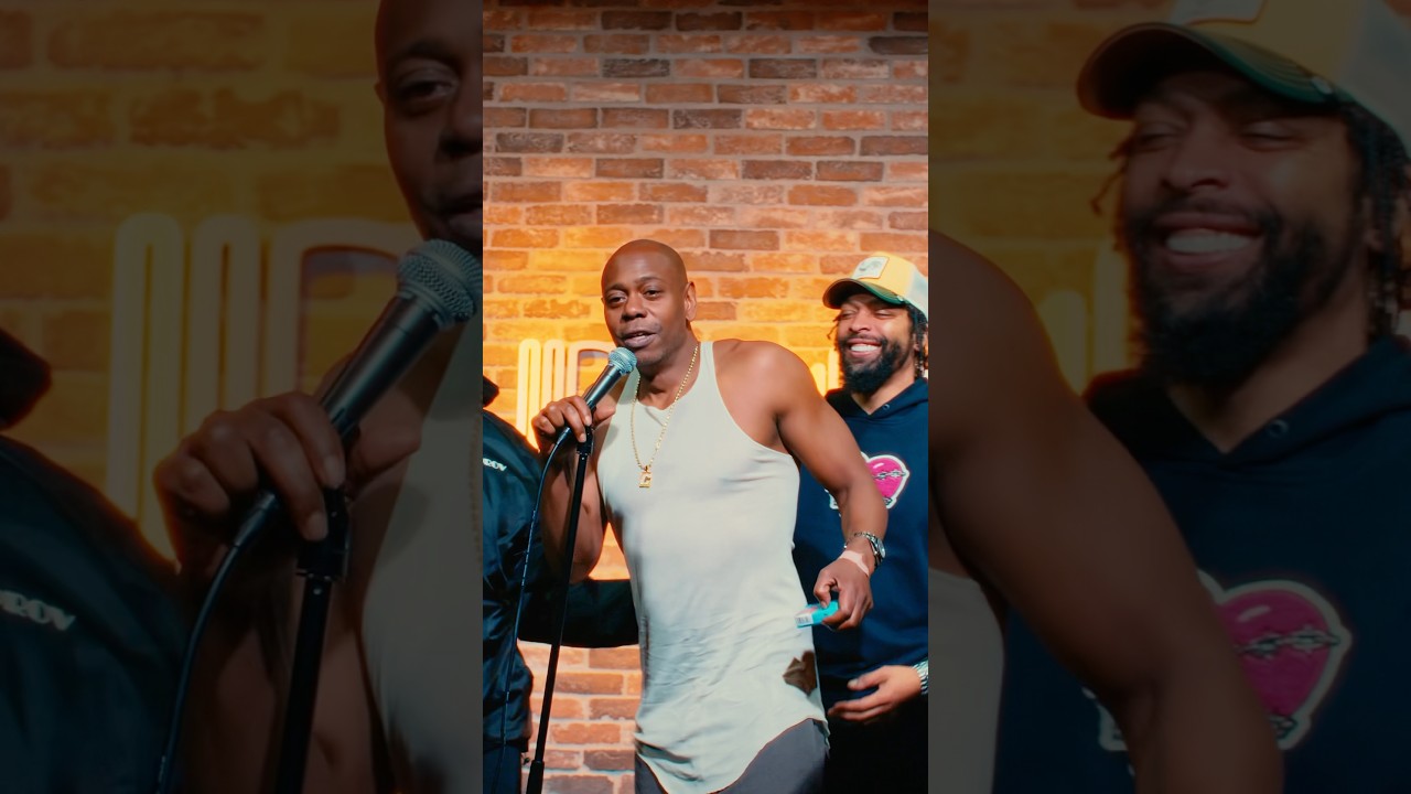 #davechappelle surprise pop in with #deraydavis & #deoncole at the Hollywood Improv #shorts