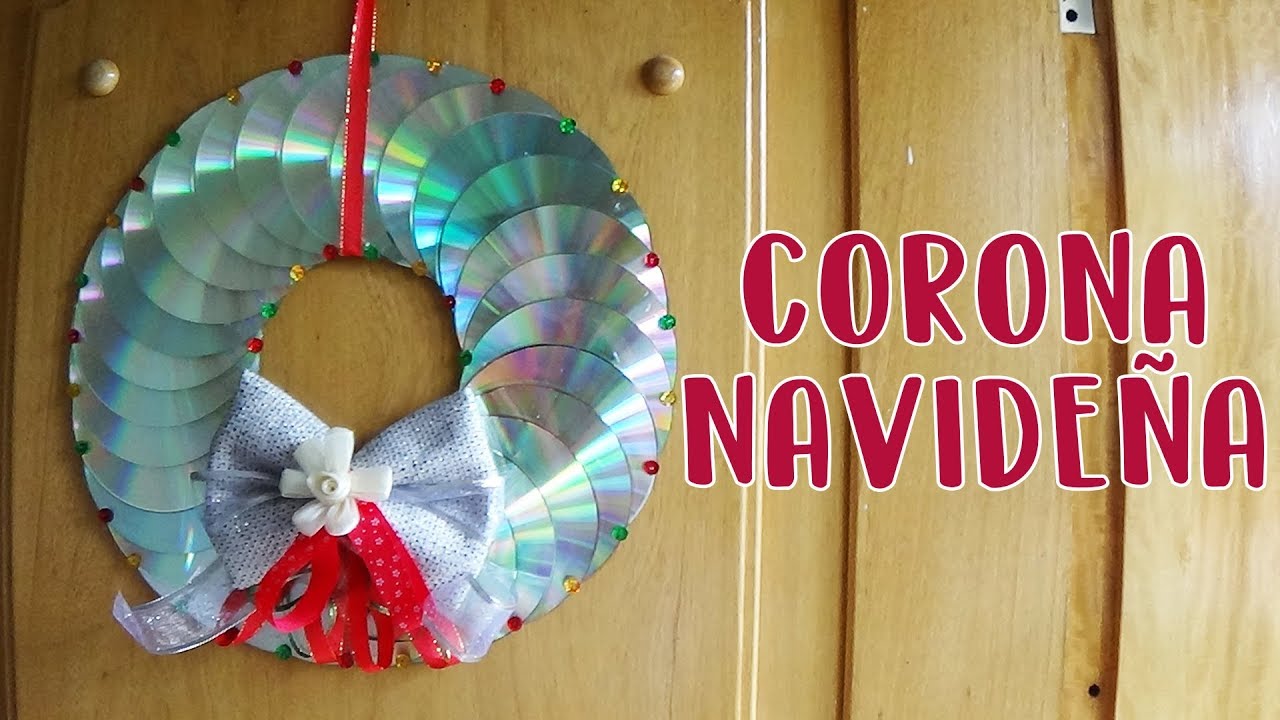 Corona navideña reciclando CDs│Candy Bu