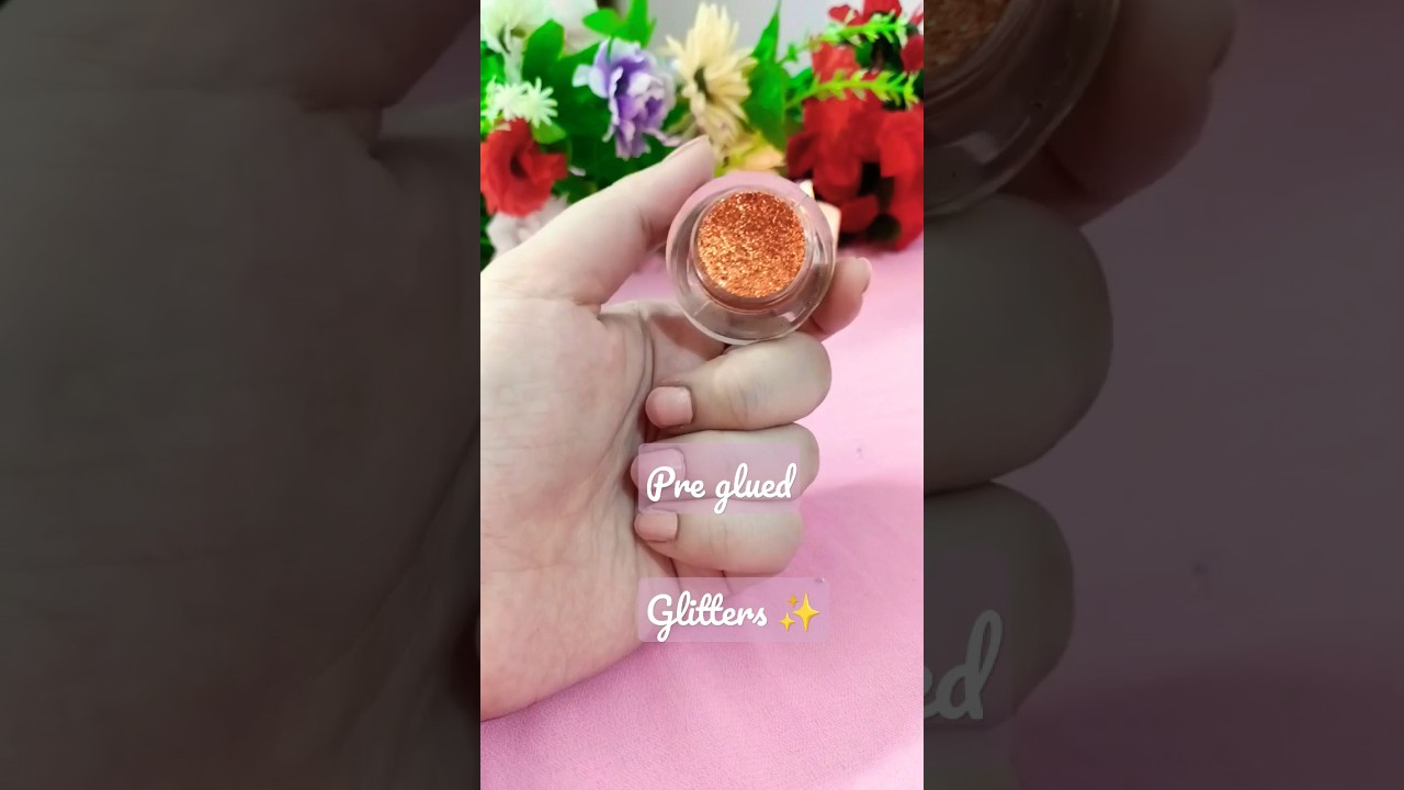 Liquid Glitter ✨ #shorts #beautiful #liquid #glitter #eyemakeup #shortfeed #youtubeshorts #makeup