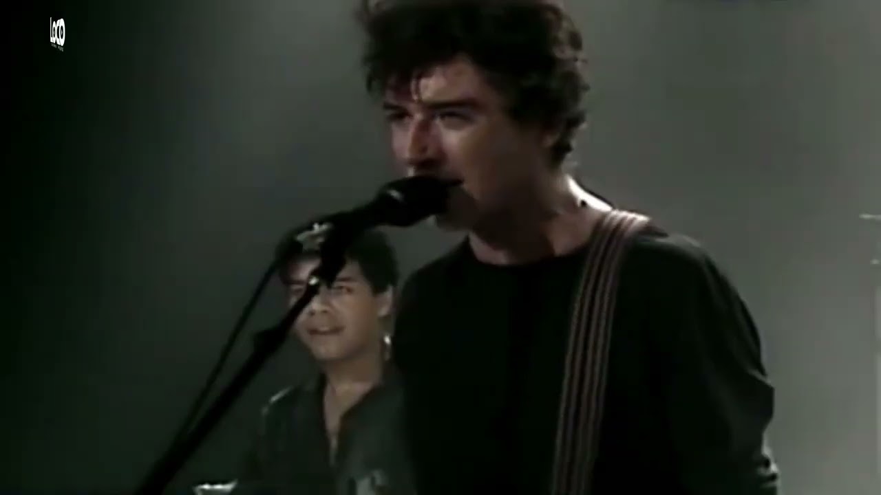 [76] NOS SIGUEN PEGANDO ABAJO - CHARLY GARCIA- (ROCK VRS. SHORT) - DJ LOCO CABANA-PERU