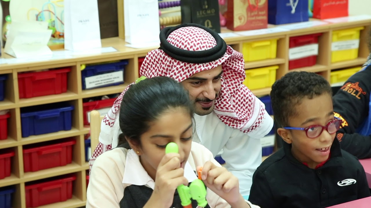 Sheikh Zayed Bin Sultan Bin Khalifa & Dr Mahmoud Taleb Ali Visited Rashid Centre