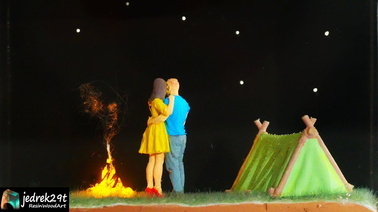 Romantic night under a dark starry sky ✨ Diorama - Night Lamp / RESIN ART
