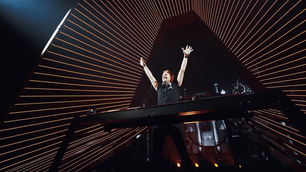 Armin van Buuren & AVIAN GRAYS feat. Jordan Shaw - Something Real (Official Music Video)