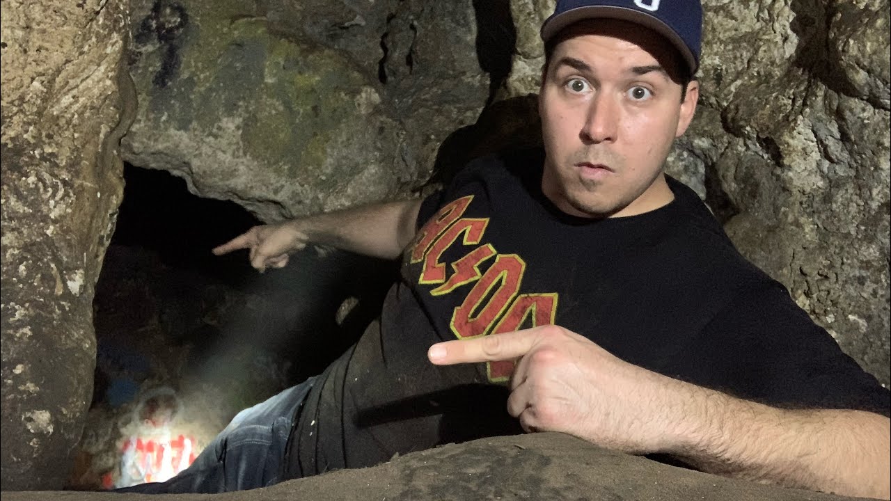 Florida Roadside Attractions & Abandoned Places - ALL ALONE INSIDE DAMES CAVE! &ldquo;Go At Your Own Risk&rdquo;