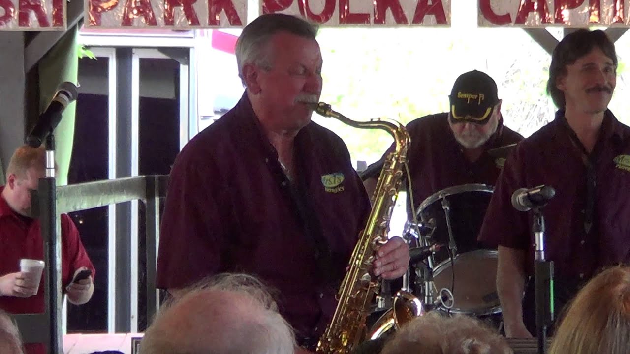 Pulaski Park, Ma 5/18/14 Dennis Polisky on Clarinet.