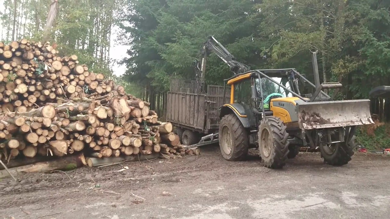 Tractor Valtra Forestal