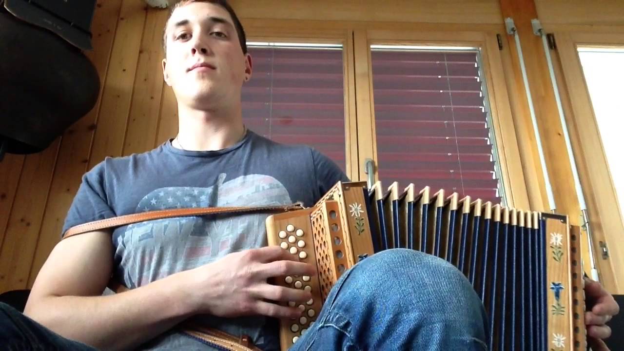 Schwyzerörgeli-Cover / Djambo Djambo Peter Sue und Marc