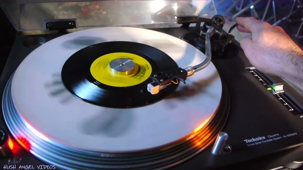 Technics SL1200 MK2 Turntable 🎵