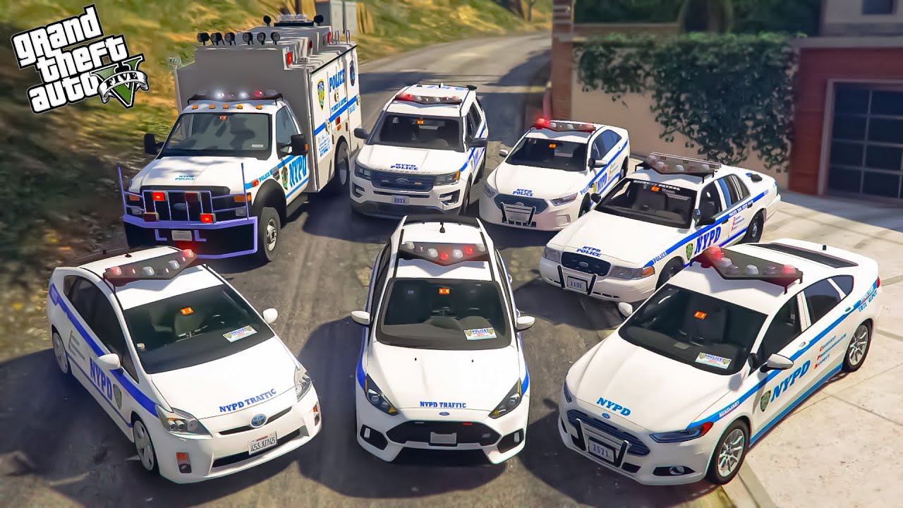 GTA V - Stealing NEW YORK Police Superscars with Franklin in GTA 5!