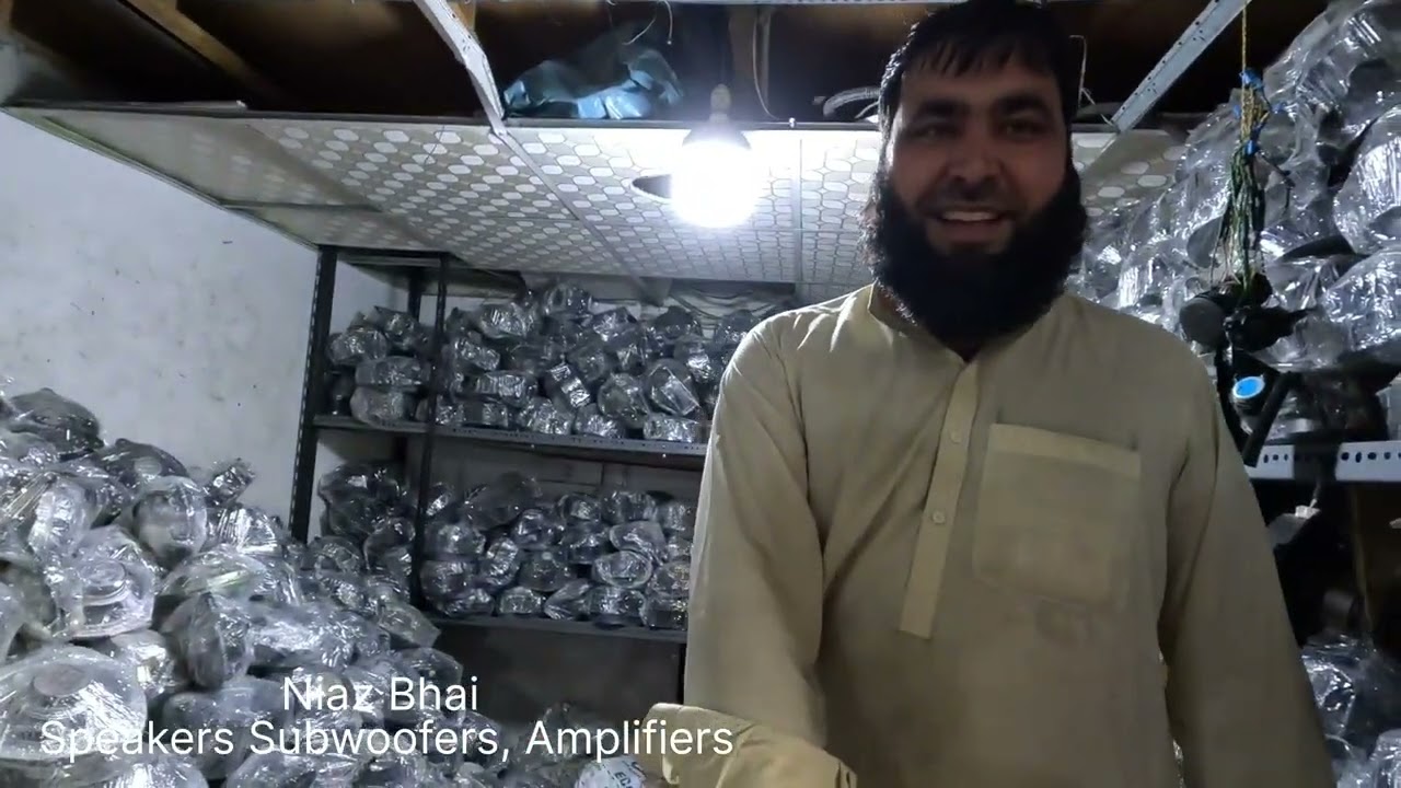 Sharjah wholesale market for Used Car Stereos, Subwoofers, Amplifiers etc. Visited by Naeem