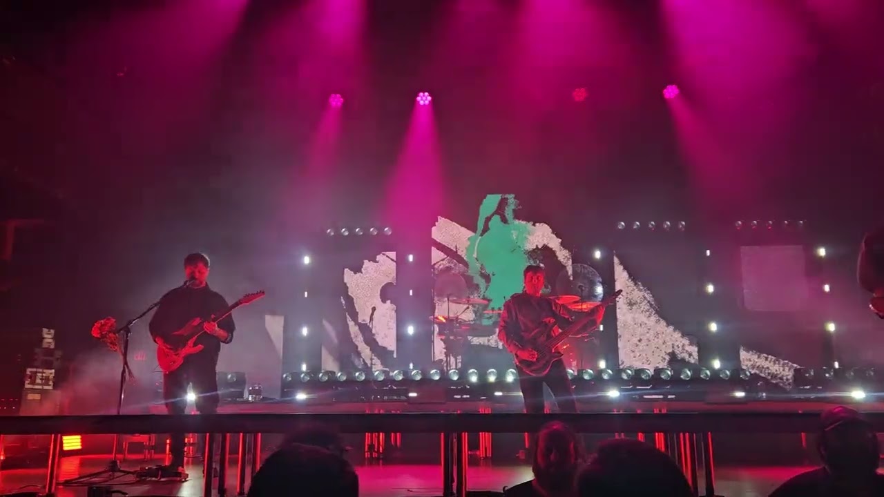 Erra -  Black Cloud (Live)