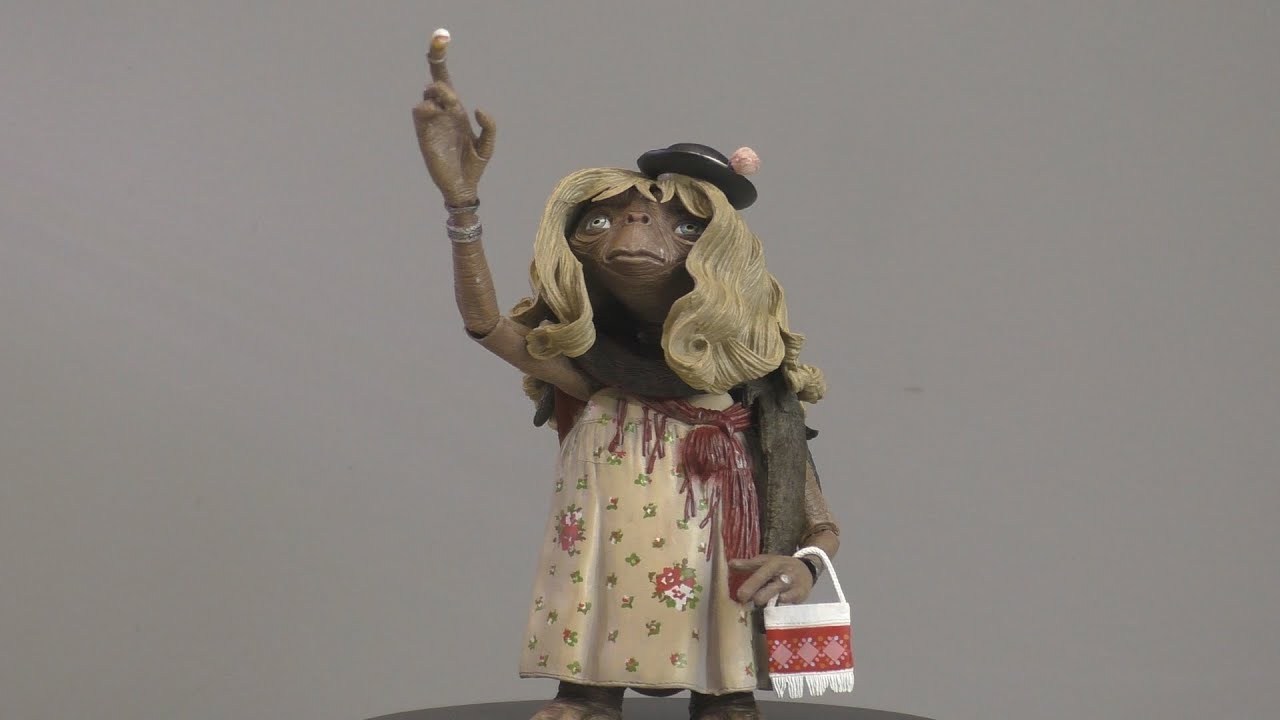Unboxing NECA E.T. Ultimate Dress-Up E.T. EL EXTRATERRESTRE