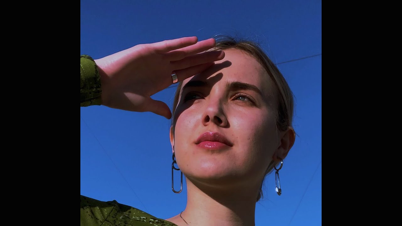 Ciem/&Sigma;&iota;έ&mu; - Cinnamon & Jasmine (Official Video)