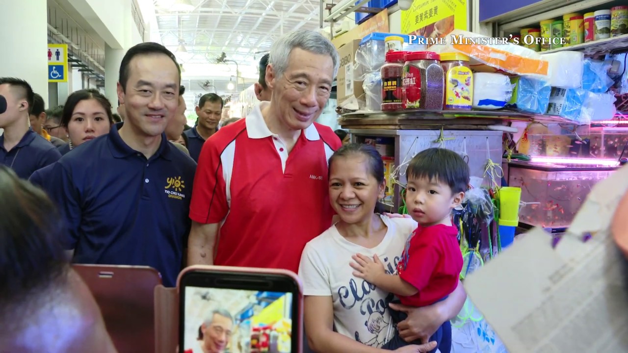 PM Lee Hsien Loong's walkabout at Yio Chu Kang
