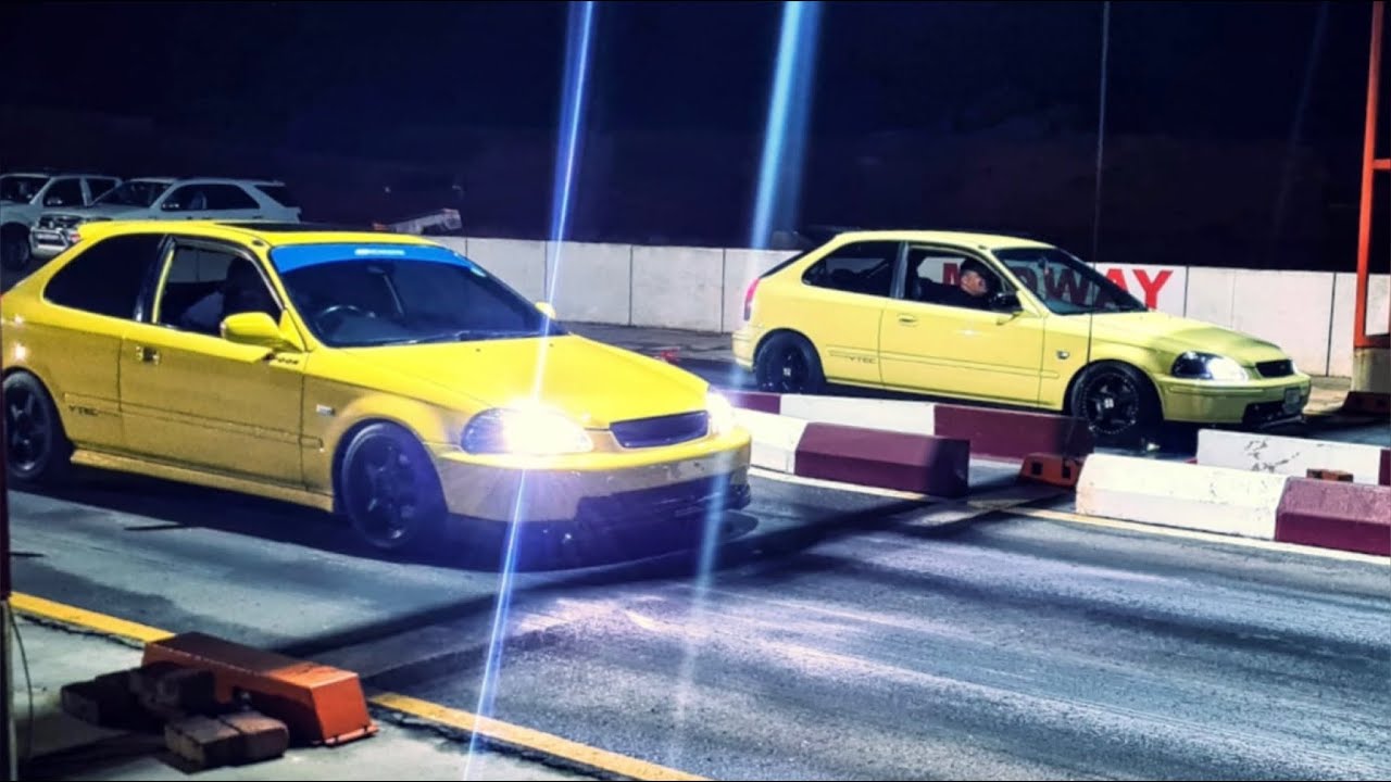 Honda B20 VTEC vs Honda B16 VTEC *Drag Race*