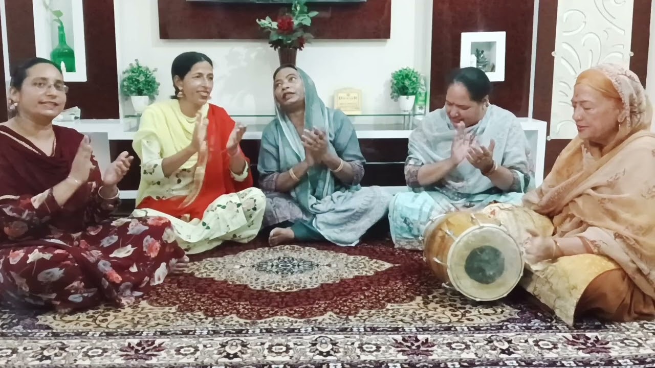 ਹਰ ਵਿਆਹ ਵਿੱਚ ਗਾਇਆ ਜਾਣ ਵਾਲਾ ਮਾਝੇ ਦਾ ਪ੍ਰਸਿੱਧ ਗੀਤ