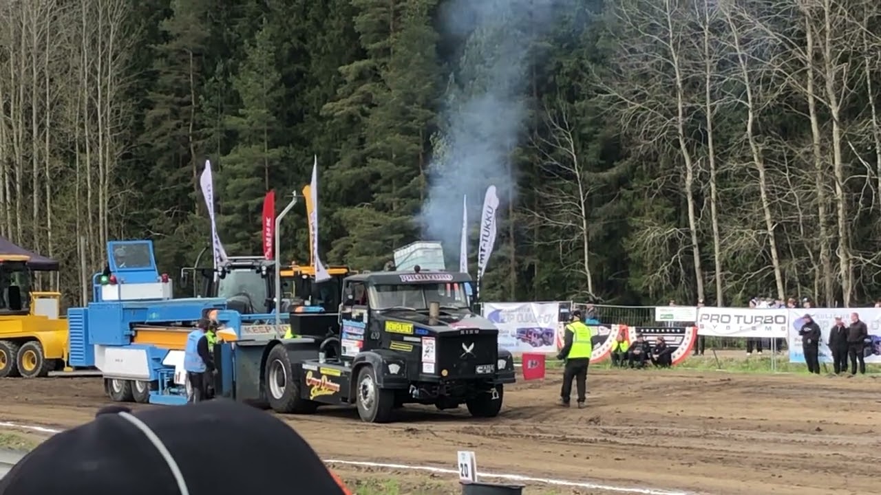Sisu truck pulling Humppila 2025