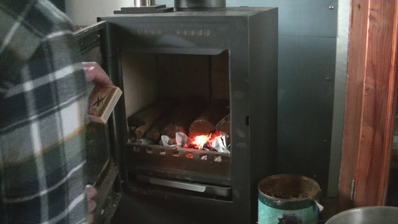 hoe maak je zelf je houtkachel aan zonder aanmaakblokjes