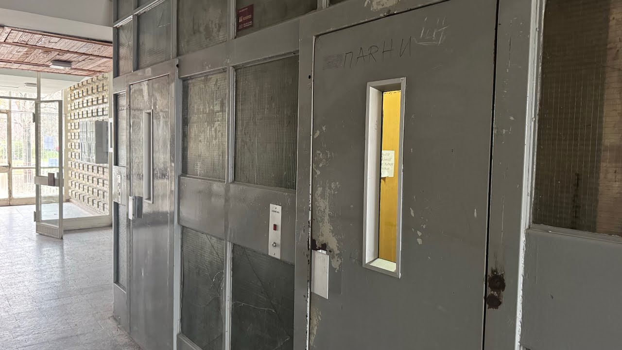 2x SUPER INTERESTING & HIGHRISE Modernized RADNIK Lifts at Bul. Oslobodjenja 153, Serbia, Novi Sad