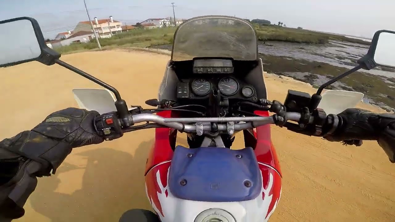 First ride on the 1995  Africa Twin xrv750