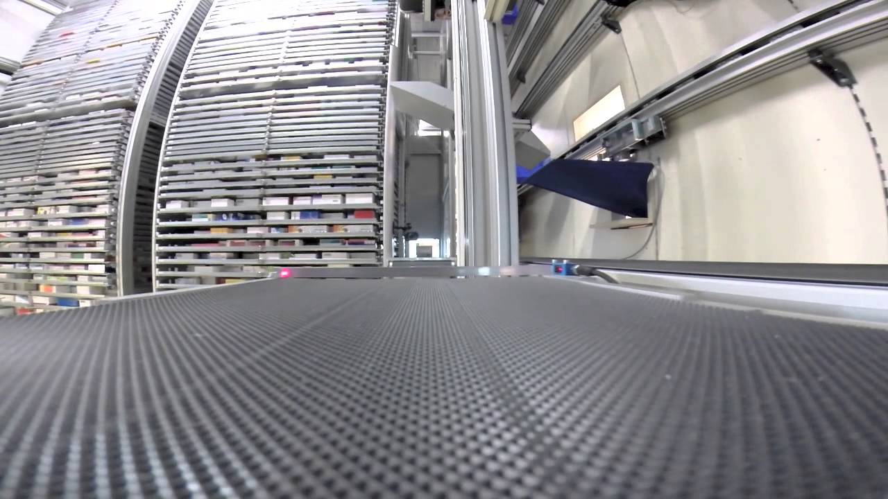 Der Weg einer Packung in der SaniPlus Apotheke OEZ