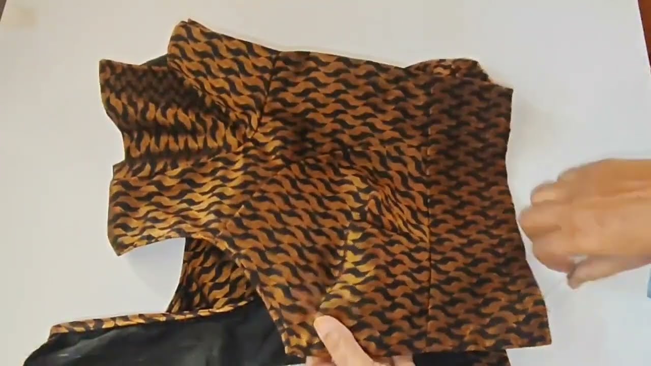 ब्लाउज को उल्टा करके कटोरी ब्लाउज काटने का बिल्कुल नया तरीका सीखें | Perfect Blouse Cutting .