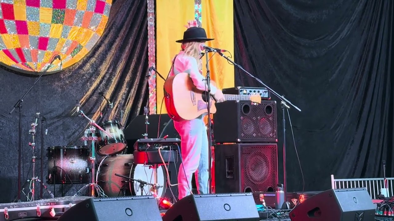 Tessa Devine, Illawarra Folk Festival, 18/01/2026