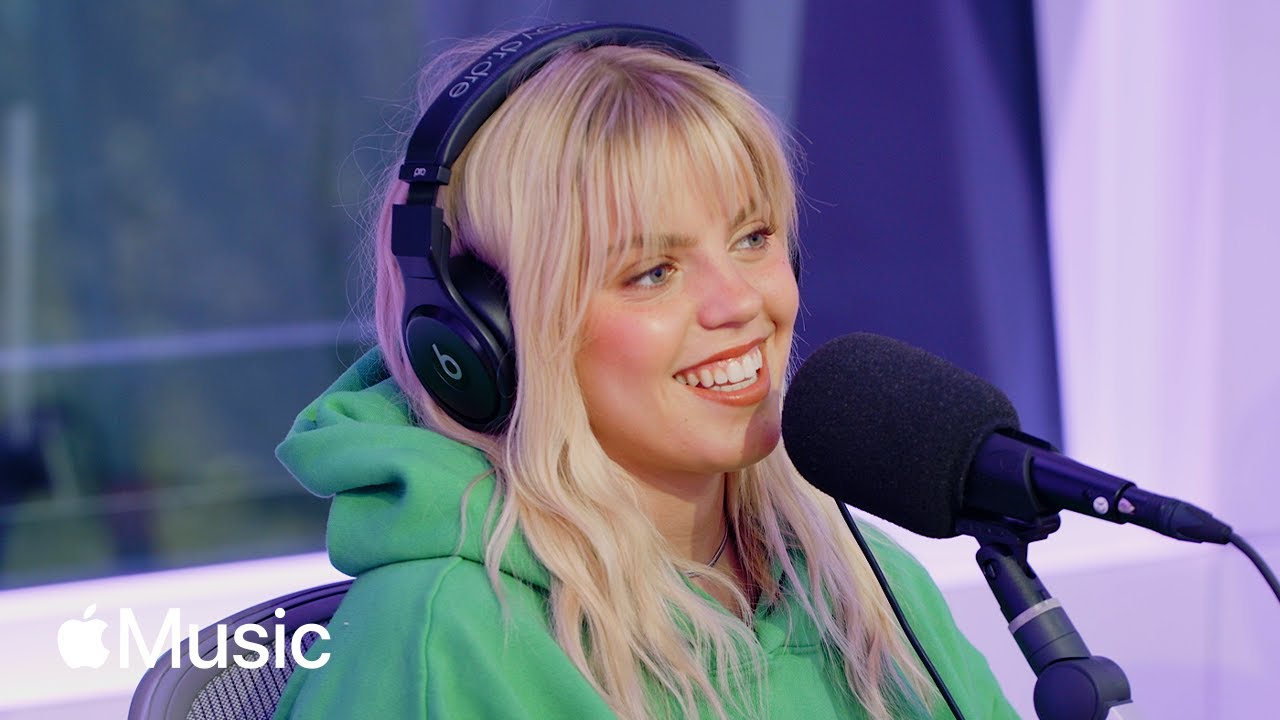 Reneé Rapp: ’Snow Angel’, Songwriting & Choosing Music | Apple Music
