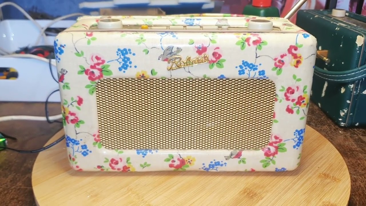Roberts Revival RD 50 radio review
