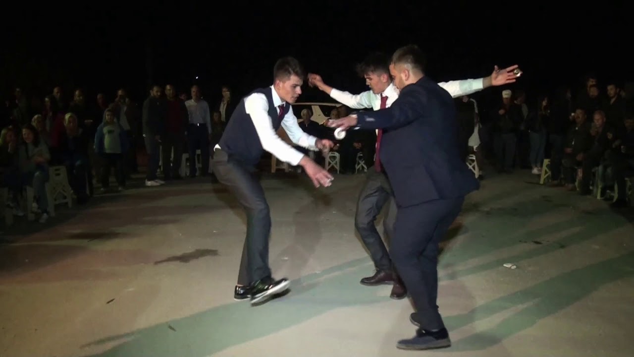 Üç Bilader mükemmel  oyun havaları