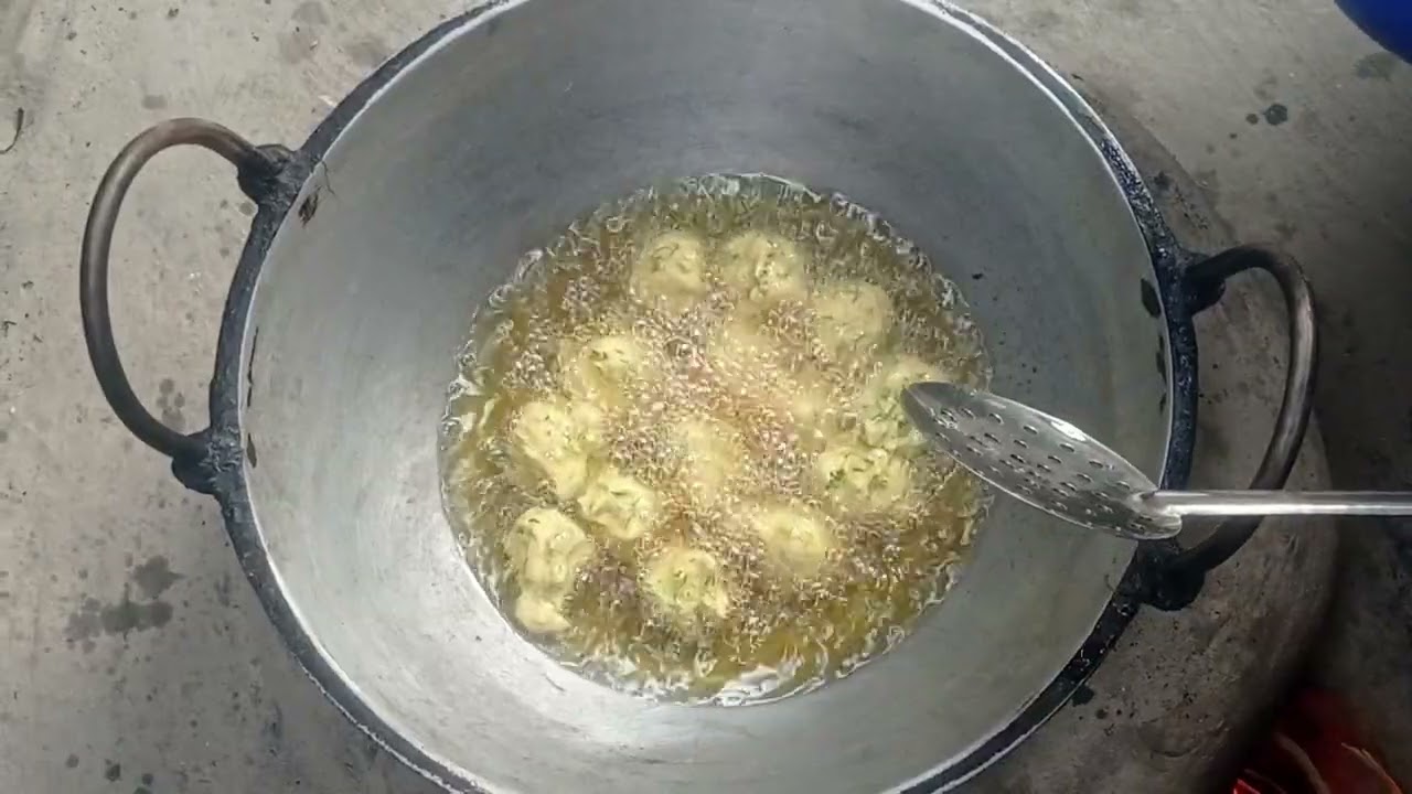 5 February 2026ধনের পাতার ফুলুরি রেসিপি। Make fresh coriander leaves recipe at home in a new way