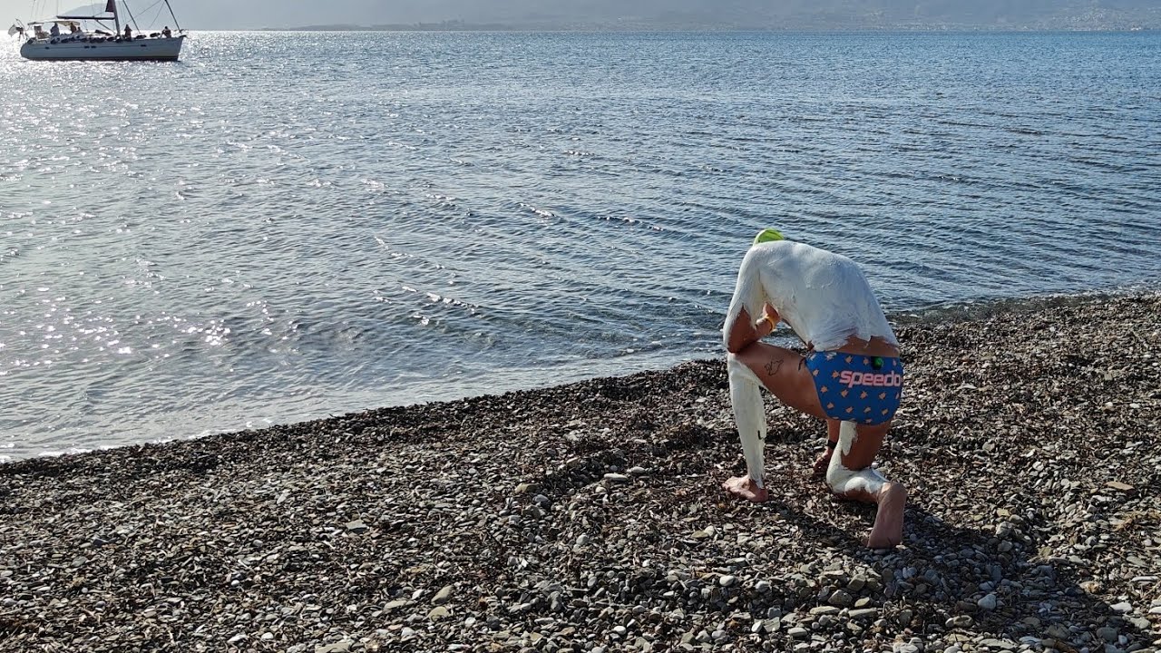 Matthieu Bonne - World Distance Record 129.7km Gulf of Corinth swim