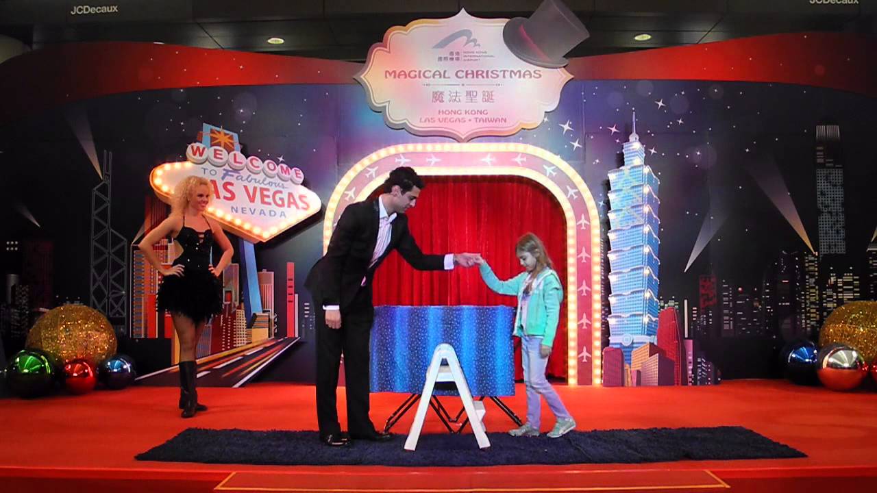 Magical Christmas at HKIA - Shimshi