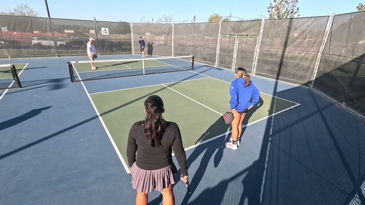 Game 6 Kelly, Bret vs Emily, Michelle