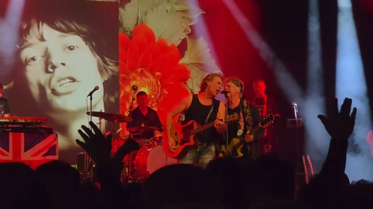 @pius x volendam The Rolling Stones 'Time waits for no one’
