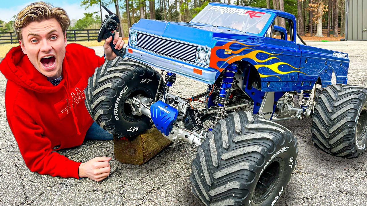Unboxing BIGGEST RC MONSTER TRUCK in the World!! (Dangerous)